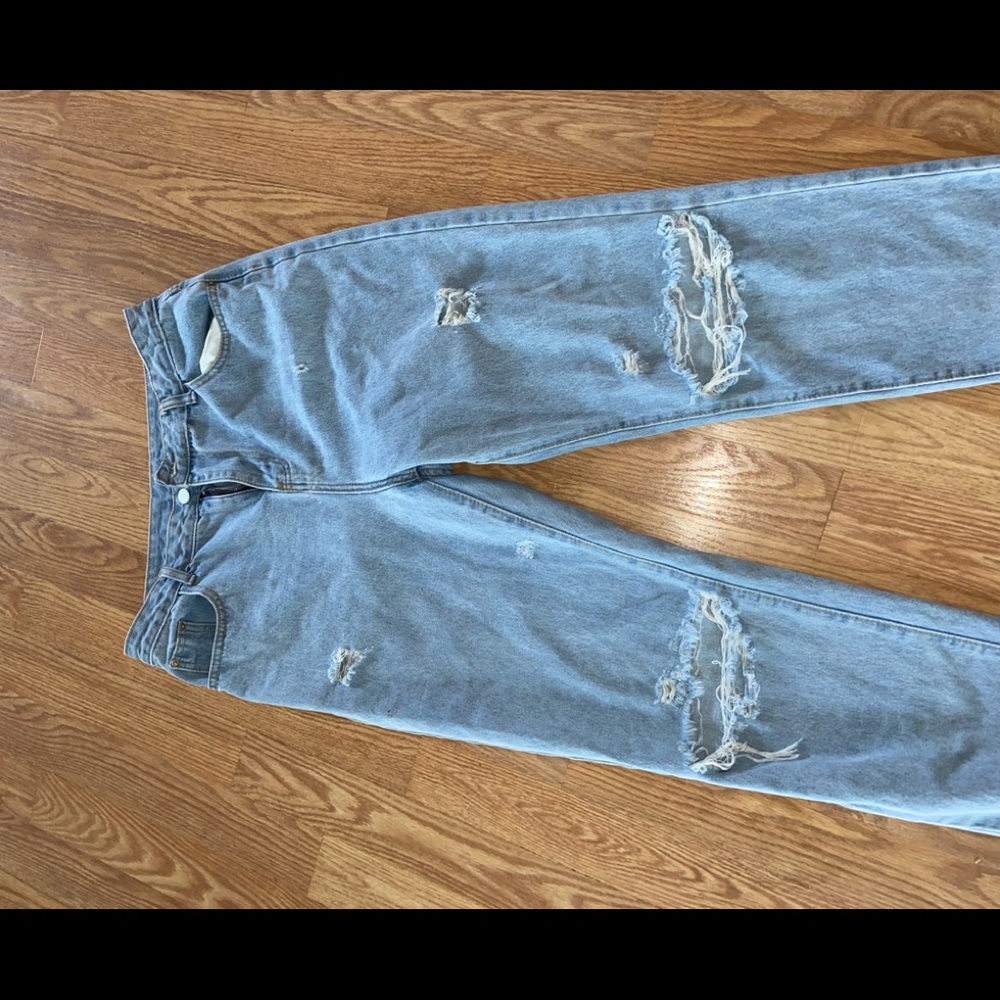 Ripped Mom jeans